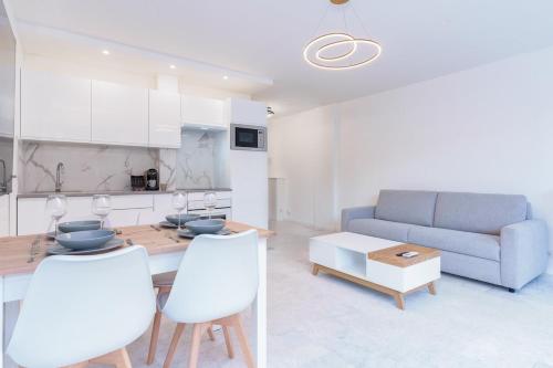 New apartment Juan-les-Pins Antibes 2 min beach photo 15