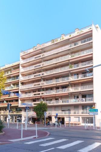 New apartment Juan-les-Pins Antibes 2 min beach photo 23