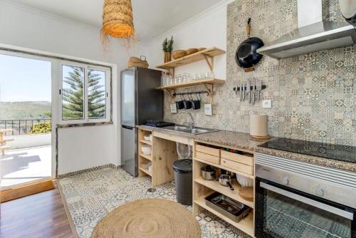 Ocean House Ericeira - next to Ribeira d'ilhas Surf Beach