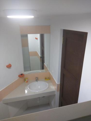 Koupelna v ubytování Lhamourai Living Apartments