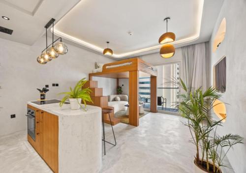 Designer Loft Studio Canal View Business Bay