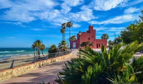 Minerva Beach Studio