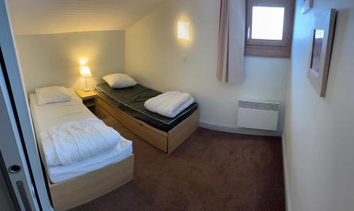 Duplex rénové, 10 couchages, piscine et sauna