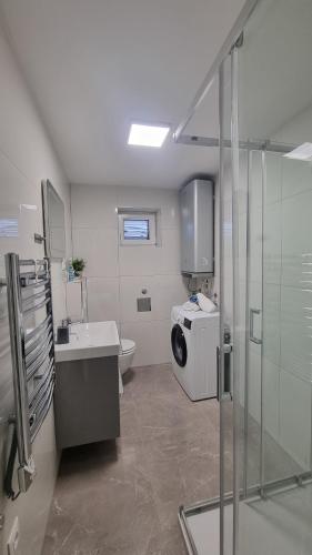 Dominos Apartment