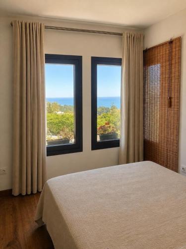 Villa Azahara Private Oasis with Sea Views & Private Pool