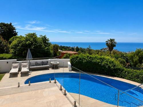 Villa Azahara Private Oasis with Sea Views & Private Pool