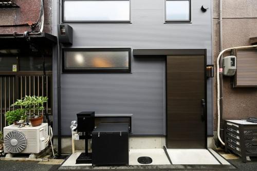 Sunlit House Tsuruhashi