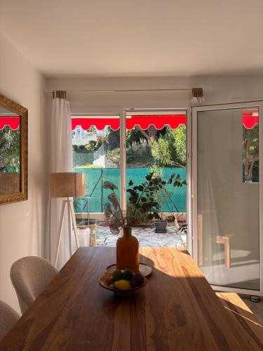 Cozy apartment - sunny terrace avec Clim et parking