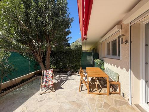 Cozy apartment - sunny terrace avec Clim et parking