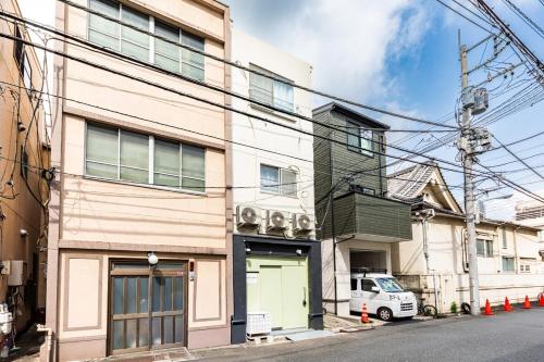 Kaminari Gate Private house 1 minute from the station Private house in the center of Asakusa Direct train to Shibuya station