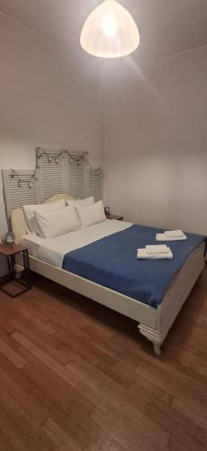 Your address in Koukaki by Athenian Homes