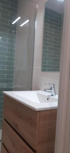 Apartament a 1a línia de mar, con WiFi