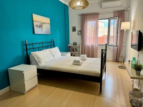 Central House - 2 Bedroom Apt view to Acropolis