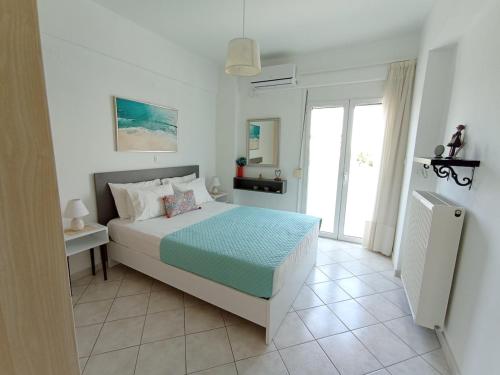 Water lily apartment by the sea