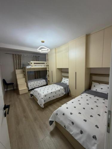 Gallery image of Cozy Pogradec up in Pogradec