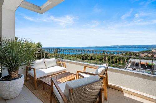 Yucca Residence - Sea View Penthouse with Jacuzzi