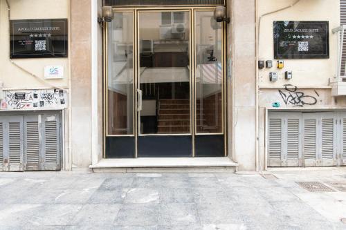 2bdr Apartment in Plaka-2 mins walk to syntagma