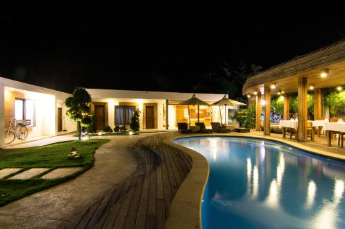 Kolam renang di atau dekat dengan Villa Nero