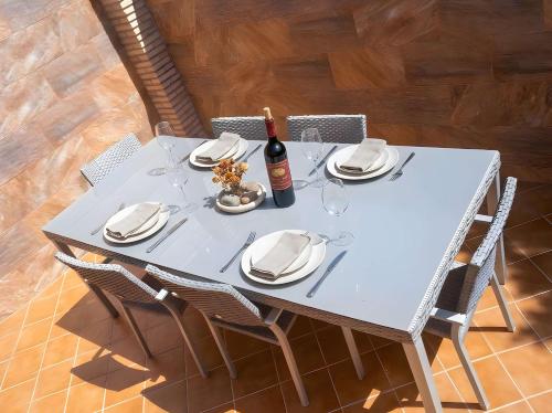 Casa cerca del pueblo terraza privada alquilamos a familias