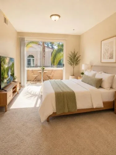 Marina Del Rey Beach Retreat w Hot Tub, Billiards & Grill photo 13