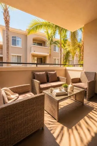 Marina Del Rey Beach Retreat w Hot Tub, Billiards & Grill photo 25
