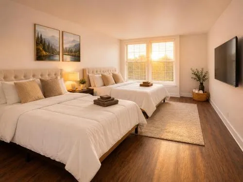 Marina Del Rey Beach Retreat w Hot Tub, Billiards & Grill photo 14