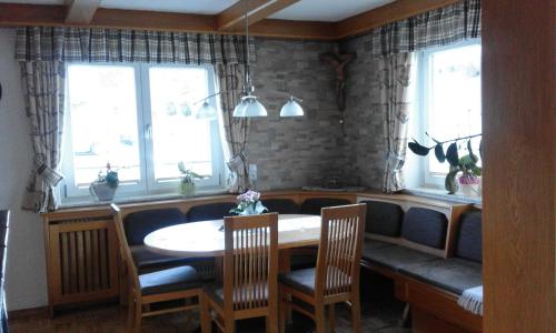 Ferienwohnung Steinbergerにあるシーティングエリア