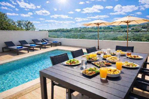 Villa MariZen 4 Bedroom Villa with Private Pool Albufeira