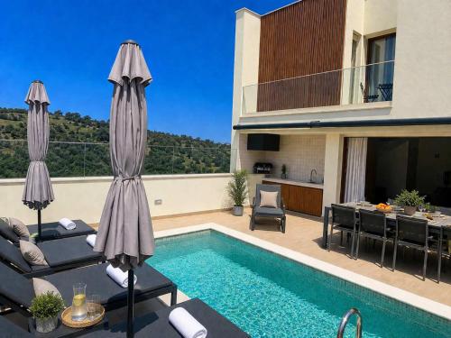 Villa MariZen 4 Bedroom Villa with Private Pool Albufeira