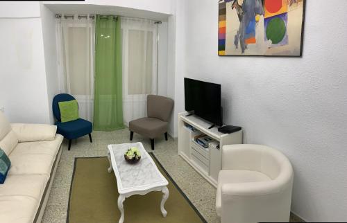 Delightful 3 bedroom Apartment with Terrace ESP1EV