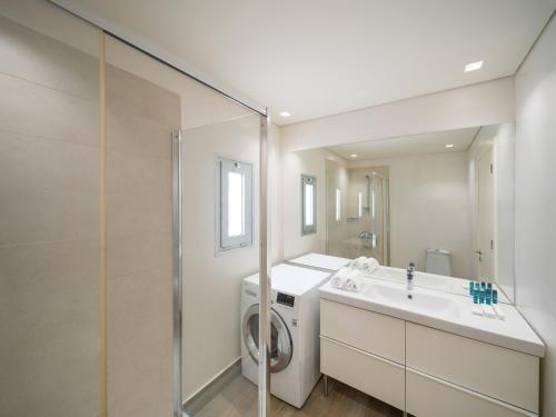 City Choice 2 Live - Luxury Sea View Penthouse