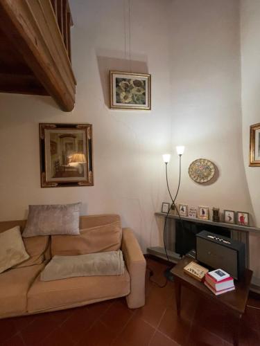 Apartment with pool and park near Florence