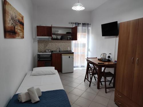 Beachfront Kala's Suites Apartments