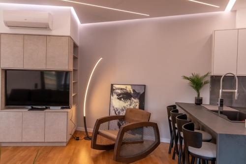 Athens Luxury Penthouse with Acropolis view