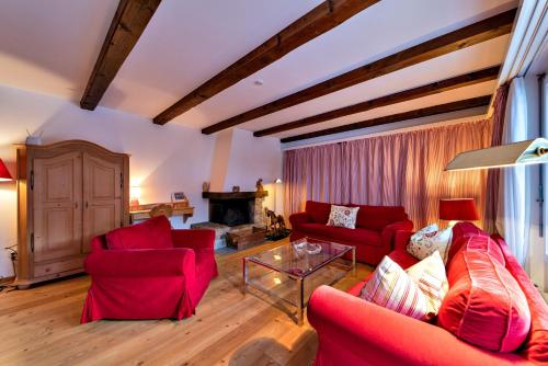 Alpine Retreat with Pool and Sauna Access