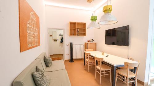 Florence Cozy Suite - with Wi-Fi and Smart TV