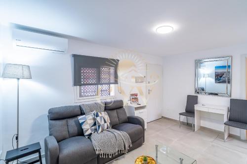 CYV - Modern choice for couples in good location