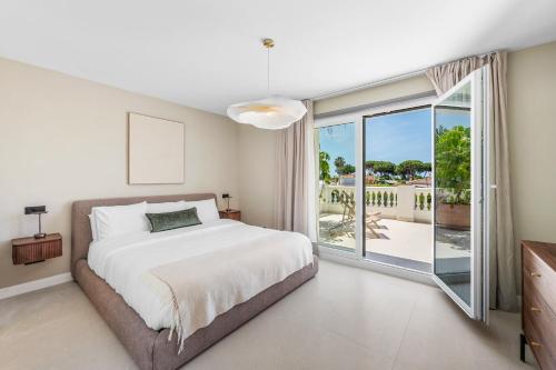 5-Bedroom Villa Private Pool Marbella