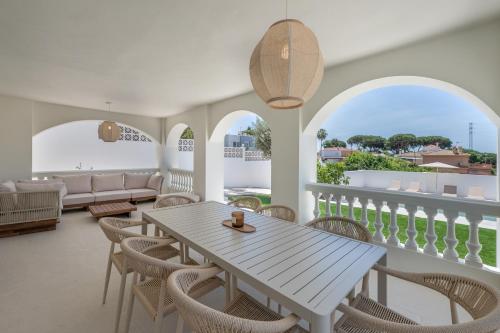 5-Bedroom Villa Private Pool Marbella