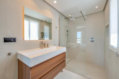 5-Bedroom Villa Private Pool Marbella