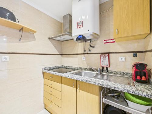 Charming 1BR w/ Terrace in Alfama | By Airnest