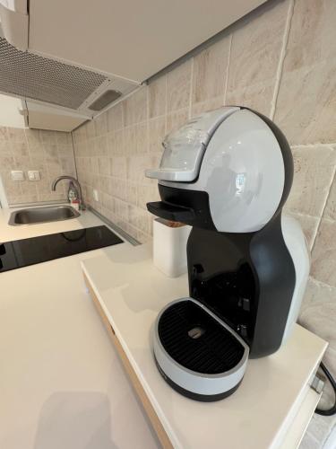 Studio apartment M A R 2