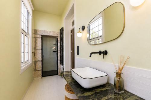 Villa in Porto with Private Garden