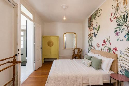 Villa in Porto with Private Garden