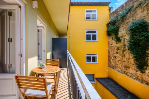 Sweet Porto Loft - Balcony & Central