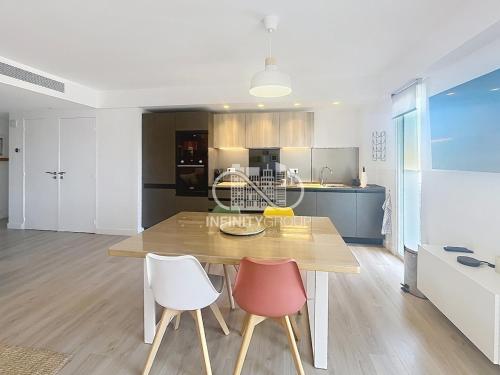 Élégance & Confort à Cannes – Superbe 3 Pièces Rénové avec Terrasse & Parking