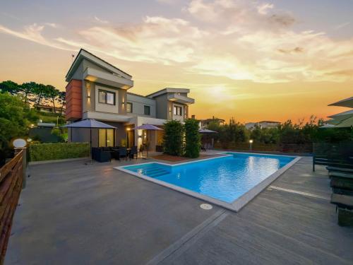 Assos Luxury Villas