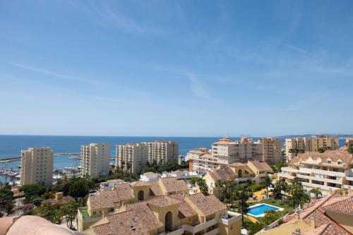 Stylish 2 bedroom penthouse with breathtaking view