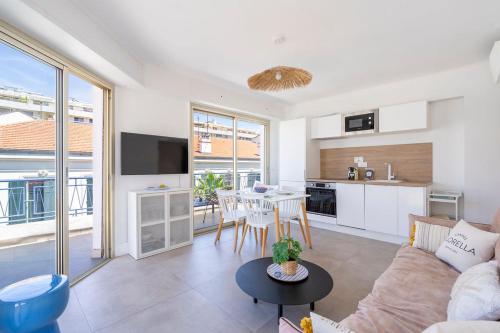 L'ATHENA élégant avec sublime terrasse, position parfaite pour un séjour incroyable