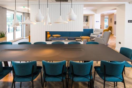 Staybridge Suites - Cardiff by IHG photo 71